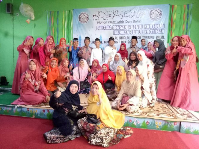 
					Ratusan Orang Hadiri Halal Bihalal Kwartab JJB