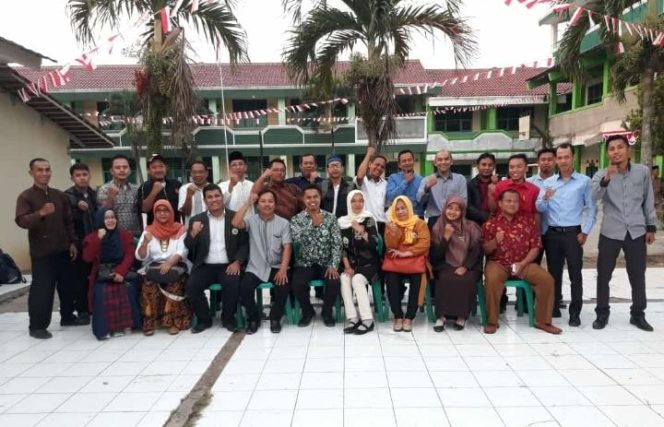 
					FGN-PNS Jabar Perjuangkan Nasib Guru Non PNS