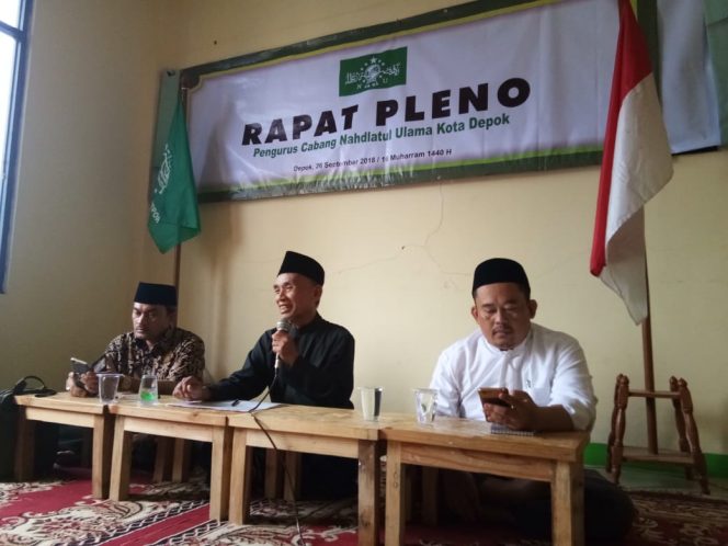 
					Nyaleg, Salamun Lepas Posisi Ketua NU Depok