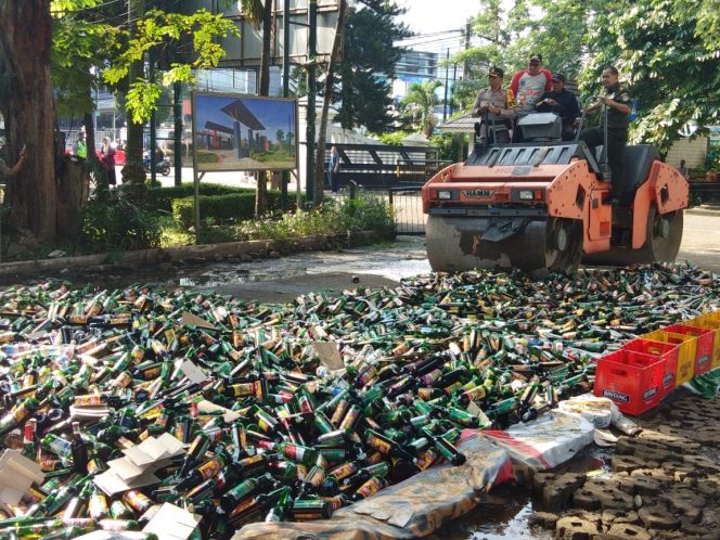 
					Miras Senilai 200 Juta Dimusnahkan