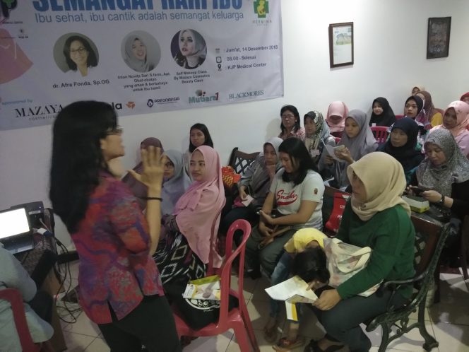 
					Hari Ibu, KJP Adakan Talkshow Kesehatan