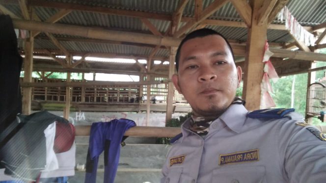 
					Indra Pratama, Dishub Muda yang Jadi Pengusaha. (FOTO : Harian Sederhana)