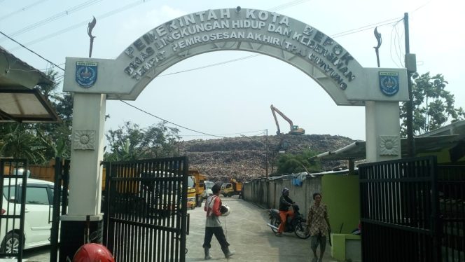 
					Jumlah Sampah di Depok Kian Berlipat Saat Bulan Ramadhan. (FOTO : Harian Sederhana)