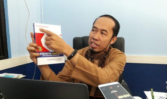 
					Sekretaris Diskominfo Kota Sukabumi, Kurnia Rahmandani