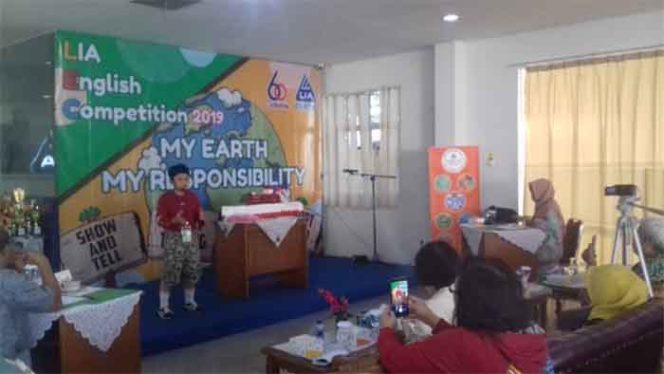 
					Kompetis LIA Lomba Bahasa Inggris.