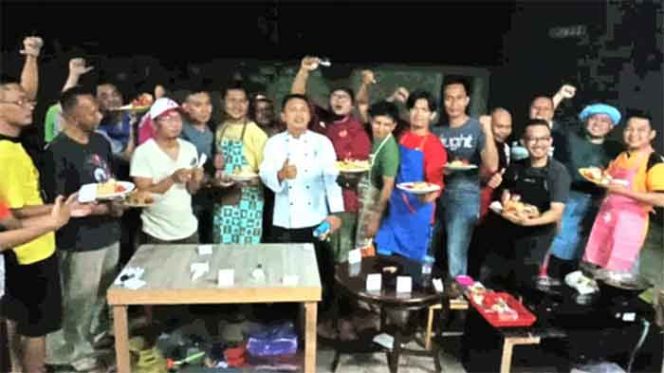 
					Semarak Kemerdekaan, Warga BHI Lomba Masak Nasi Goreng