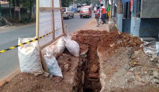 
					Pekerjaan galian yang merusak fasilitas umum