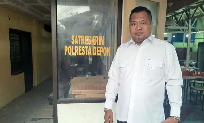 
					Mukhlis Effendi selaku kuasa hukum Hambali dari YLBH Nurussafaah Indonesia