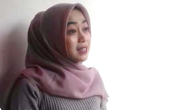 
					Novi Aryani maju di panggung politik Pemilihan Kepala Desa (Pilkades) Ciawi, Bogor.