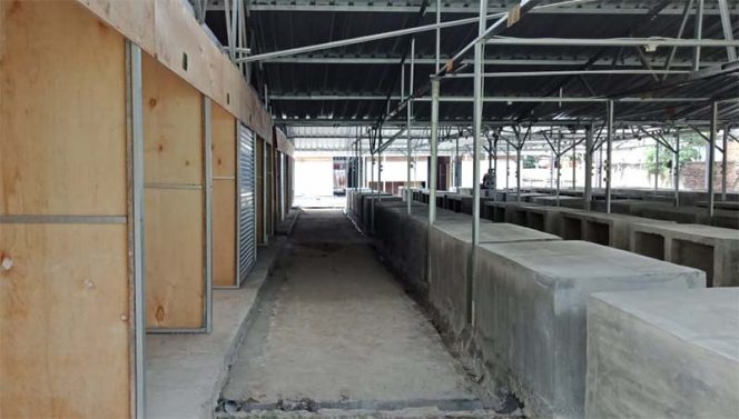 
					Pasar Jatiasih yang bernilai Rp 44 miliar tersebut memang bermasalah serta tidak jelas kelanjutannya.