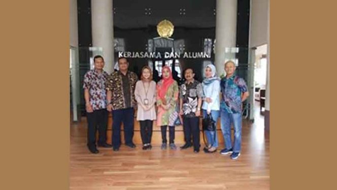 
					Jajaran Dinas Pendidikan Kota Bogor berkunjung ke UGM untuk melakukan kerjasama pemberian bea siswa bagi mahasiswa S-1  Kota Bogor.