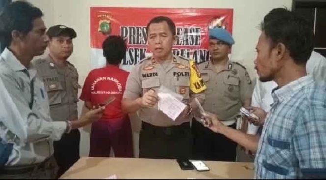 
					Satu Terduga Pengedar Narkoba Berhasil Dibekuk Mapolsek Tambelang