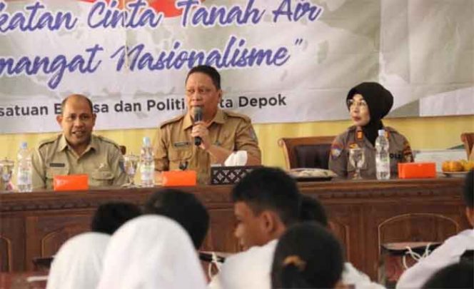 
					Masyarakat P2WKSS Terima Wawasan Kebangsaan