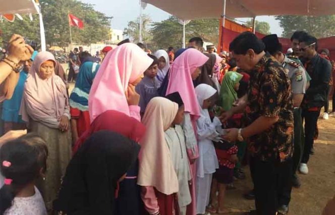 
					PAC PP menggelar Santunan Anak Yatim dan  Khitanan Massal, di Ranting Desa Karang Raharja, Cikarang Utara, Kabupaten Bekasi.