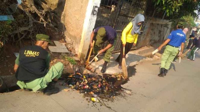 
					Lurah Bojong Menteng Rawalumbu Buat Gebrakan Raih Adipura
