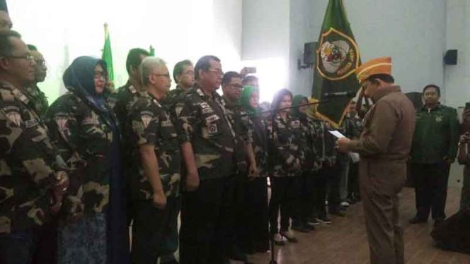 
					Ketum DPP Warga Jaya Indonesia (WJI), H AM Hendropriyono melantik Pengurus DPD dan Rayon WJI.