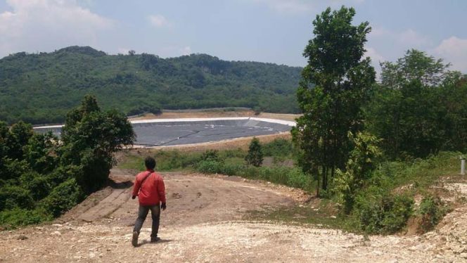 
					Tempat Pembuangan Sampah Terpadu (TPST) Lulut-Nambo (Luna)