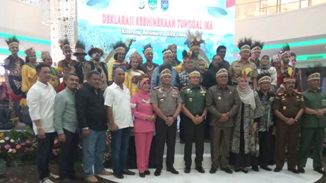 
					Suasana deklarasi kitorang bersaudara di Pesona Square.