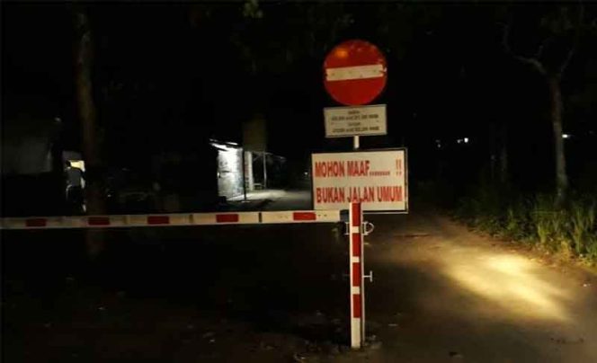 
					Penutupan Jalan Prana oleh pihak Setukpa Polri.