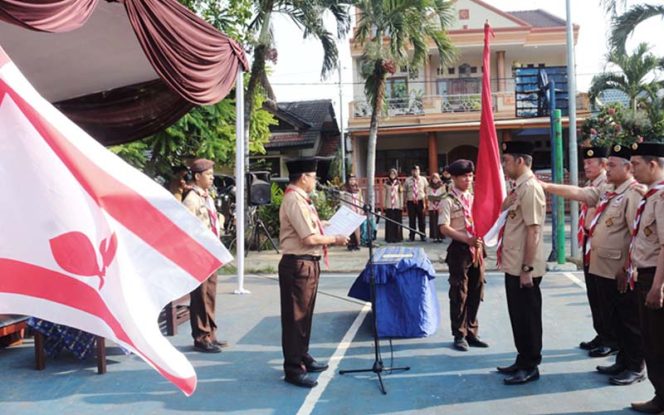 
					Suasana pelantikan Kwarran Bogor Utara di Lapangan Kresna, Kelurahan Bantar Jati.