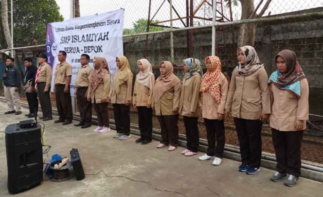 
					Kegiatan LDKS yang diselenggarakan SMP Islamiyah Serua.
