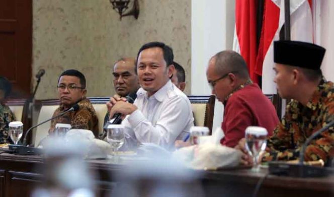 
					Tiga Kepala Daerah Berburu Ilmu ke Kota Hujan