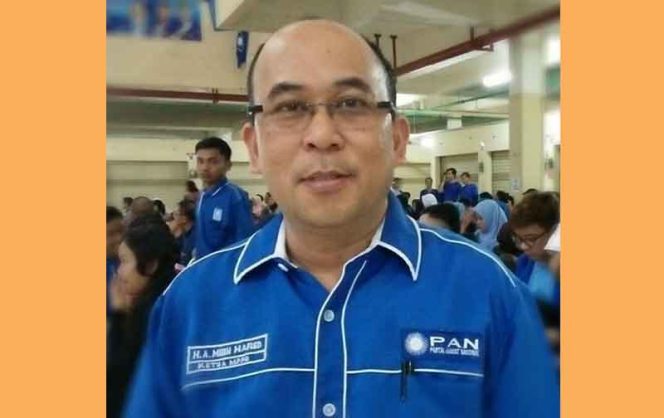 
					Ketua Fraksi PAN DPRD Kota Bekasi, Abdul Muin Hafiedz