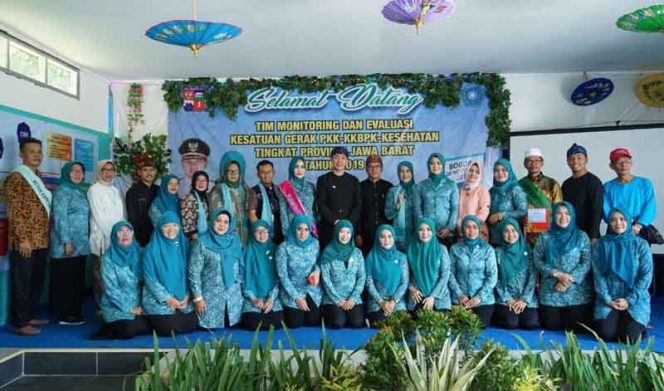 
					Lomba Kesatuan Gerak PKK KKBPK Kesehatan tahun 2019.