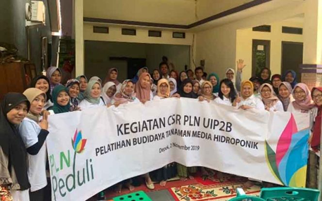 
					Kegiatan pelatihan hidroponik yang diselengarakan UP2B.