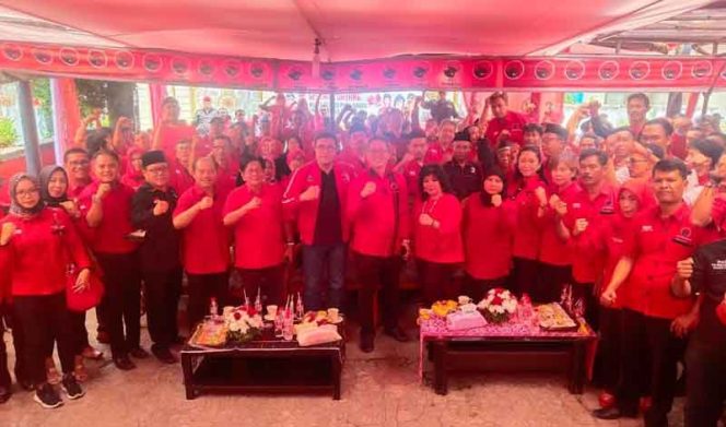 
					DPD PDI-P Jabar Konsolidasi Internal Ke-27 DPC