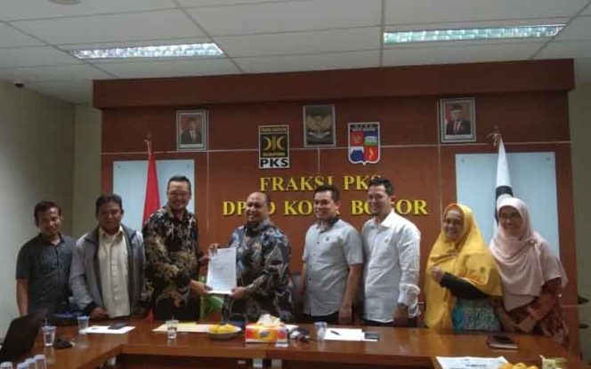 
					Dewan Janji Kawal Pembebasan Tol BORR Hingga Tuntas