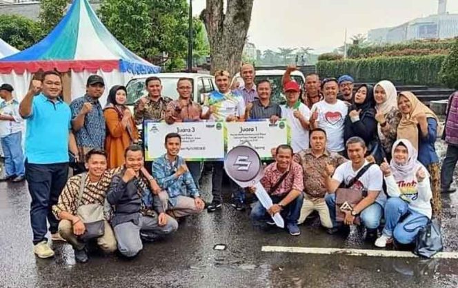 
					Pasar Kebon Kembang (pasar anyar) jadi Juara 3 dalam Festival Pasar Rakyat Juara 2019.