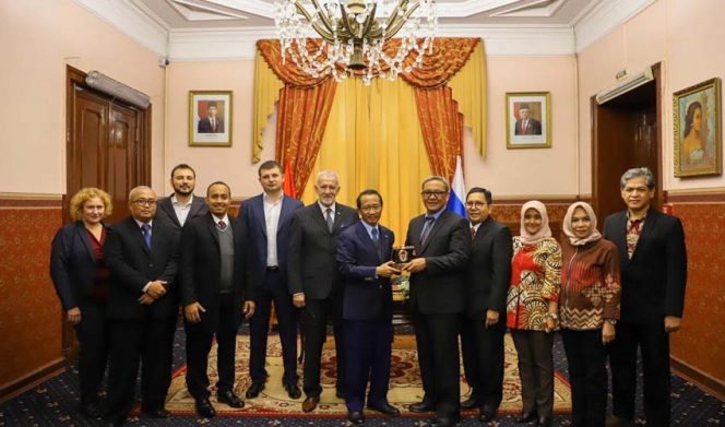 
					Misi dagang Pemerintah Kabupaten (Pemkab) Bogor ke Rusia sukses menghasilkan kerjasama kongkret. 