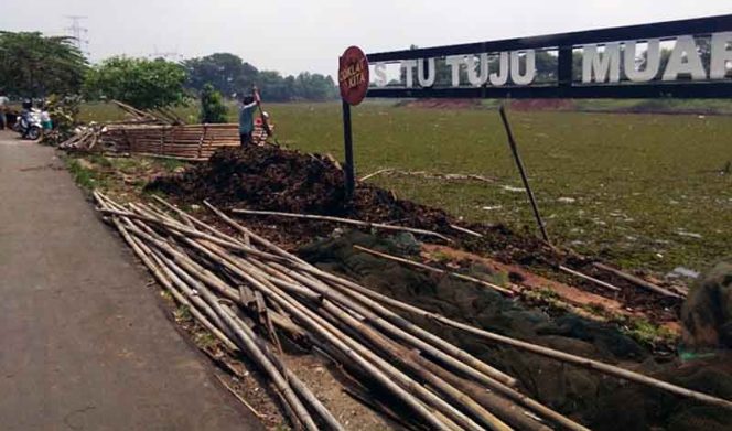 
					Di lokasi Situ Tujuh Muara, atau Situ Bojongsari sebelumnya terdapat bangunan kini rata dengan tanah.