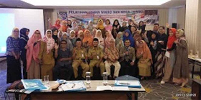 
					Suasana pelatihan bagi UMKM di Kelurahan Beji bertempat di Hotel Bumi Wiyata.