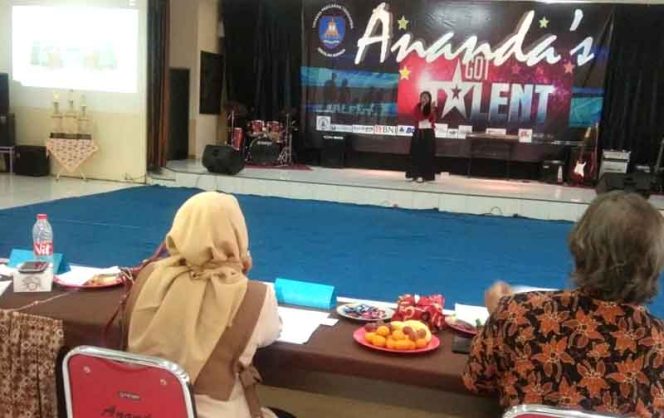 
					Ajang Ananda's Got Talent yang diselenggarakan di Aula Sekolah Ananda Bekasi.