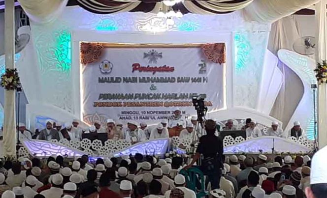 
					Suasana kegiatan pembinaan RW Ramah Anak di Kelurahan Pondok Petir.