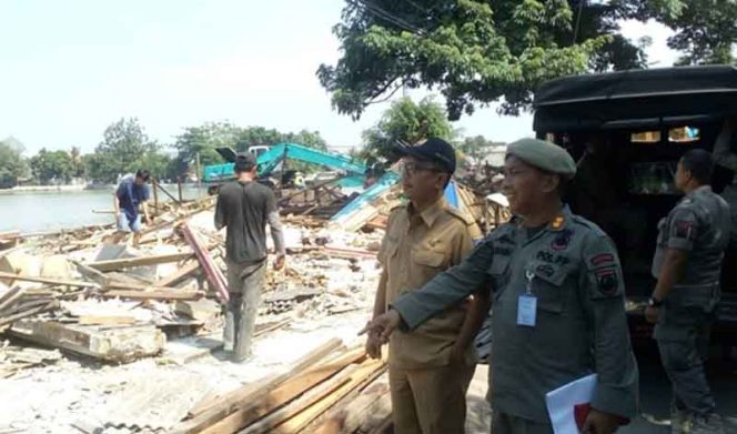 
					Kawasan Situ Rawa Besar ditertibkan untuk direvitalisasi. Pegerjaannya membutuhkan dana lebih dari Rp9 miliar.