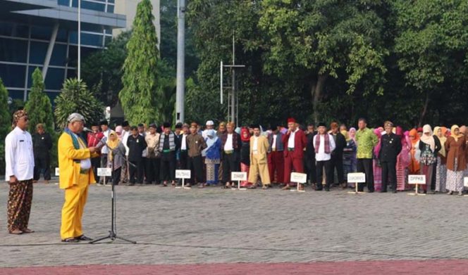 
					Peringatan Hari Bela Negara di Plaza Pemerintah Kota Bekasi.