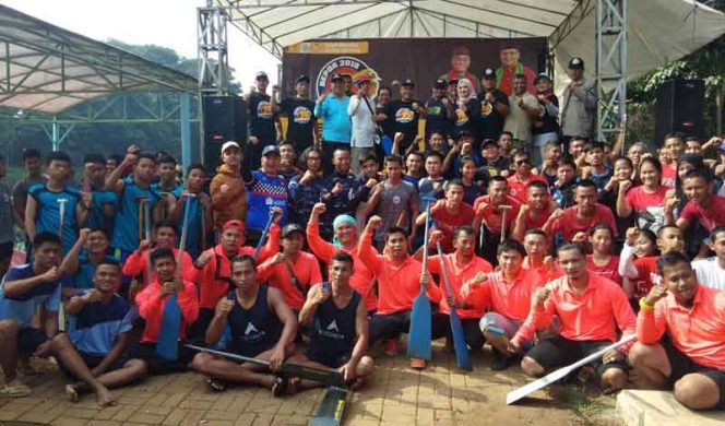 
					Festival Perahu Naga di Situ Jatijajar