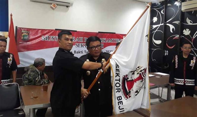 
					Friansyah dipercaya memegang tongkat Komando Pokdarkatibmas Kecamatan Beji untuk periode 2019-2022.