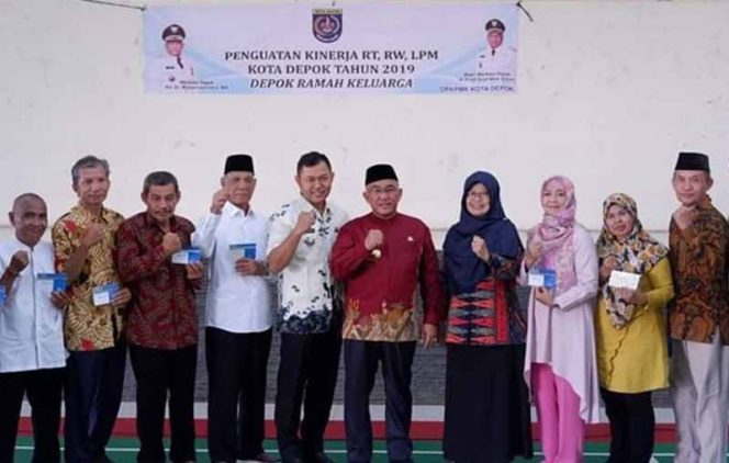 
					Anggaran dana penguatan kinerja RT, RW, dan LPM.