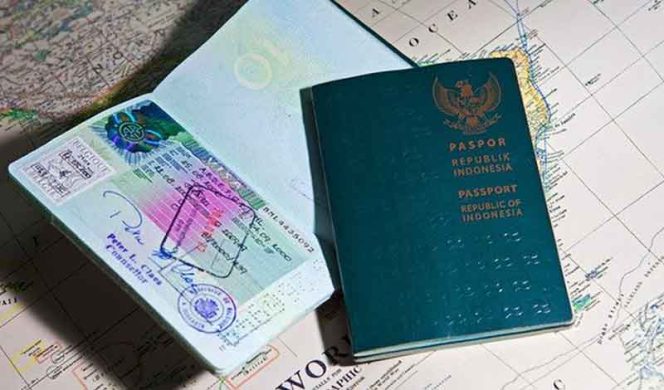 
					Imigrasi Tangguhkan Paspor Tenaga Kerja Imigran