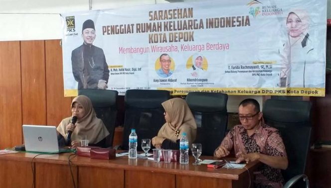 
					Kegiatan sarasehan bertajuk Membangun Wirausaha, Keluarga Berdaya di Aula Kantor DPD PKS Depok, Jalan Beringin, Kota Depok.