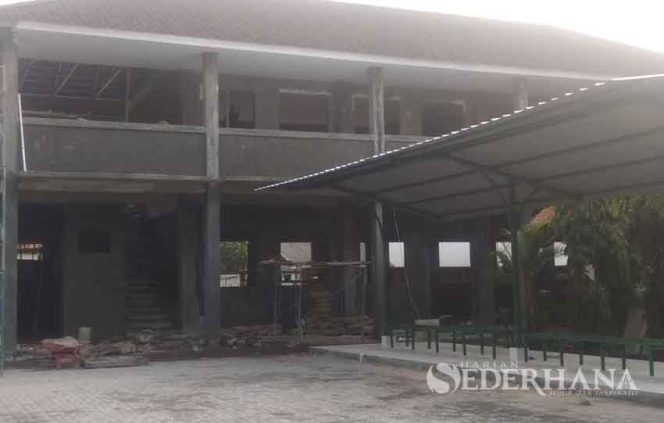 
					Progres Pembangunan SMPN 4 Capai 90 Persen