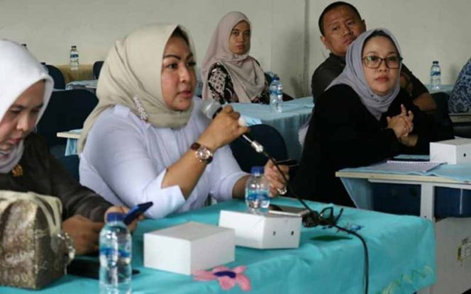 
					Anggota Komisi D DPRD Kota Depok saat sidak ke SMPN 20 Depok.