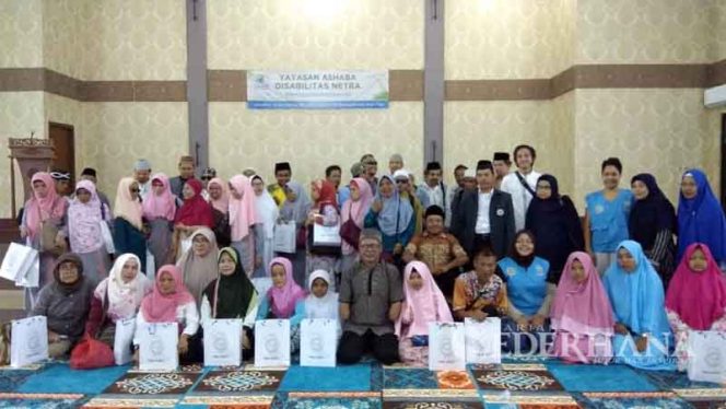 
					Maulid Nabi Muhammad SAW yang diadakan oleh Yayasan Ashaba Disabilitas Netra (YADN) Kota Bogor. 