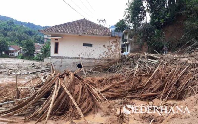 
					BPBD : Bencana di Kabupaten Bogor, 11 Meninggal dan 4 Hilang