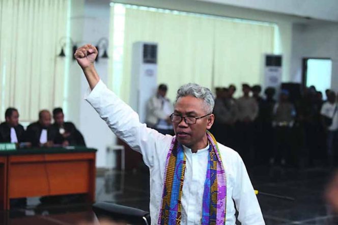 
					Buni Yani telah bebas dari Lapas Gunung Sindur, Kabupaten Bogor pada Kamis (2/1/2020).