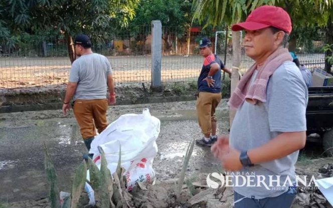 
					Program usai bersih-bersih bersama aparatur dan Walikota Bekasi.